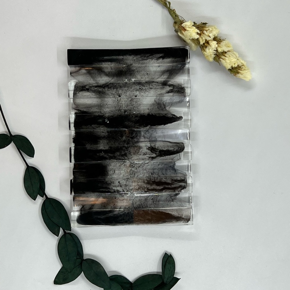 Black soap tray